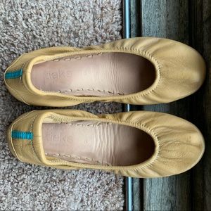 Tieks Shoes Camel Tan Women’s 5